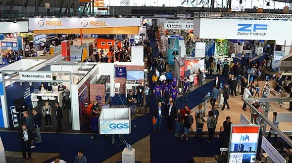 Photograph of attendees at INTERGEO